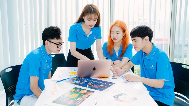 Nhận học bổng lên tới 100% học phí khi đạt từ 24 điểm trong kỳ thi tốt nghiệp THPT