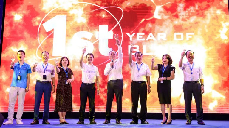 Bùng nổ cảm xúc tại sự kiện CMC-UP: BLAST chào mừng kỷ niệm thành lập Trường Đại học CMC