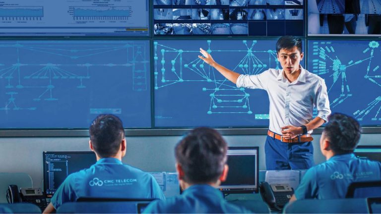 Bùng nổ cơ hội việc làm với ngành Công nghệ Thông tin