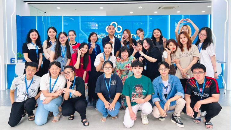 Sinh viên Trường Đại học CMC giao lưu, trao đổi với chuyên gia Nhật Bản: Cơ hội mở rộng hiểu biết về văn hóa xứ sở hoa anh đào