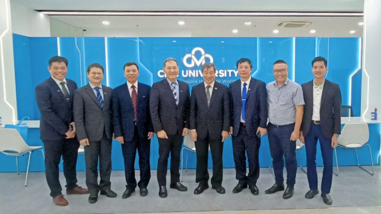Trường Đại học CMC đón tiếp và làm việc với đại diện Tập đoàn công nghệ Synopsys