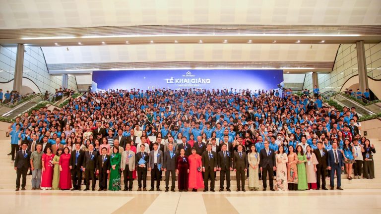 Trường Đại học CMC tưng bừng tổ chức Lễ Khai giảng năm học 2023 – 2024, chào đón 1.000 tân sinh viên