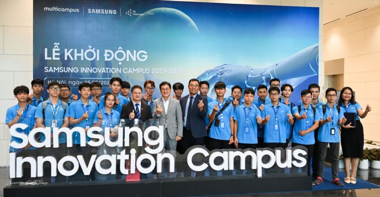 trường đại học cmc