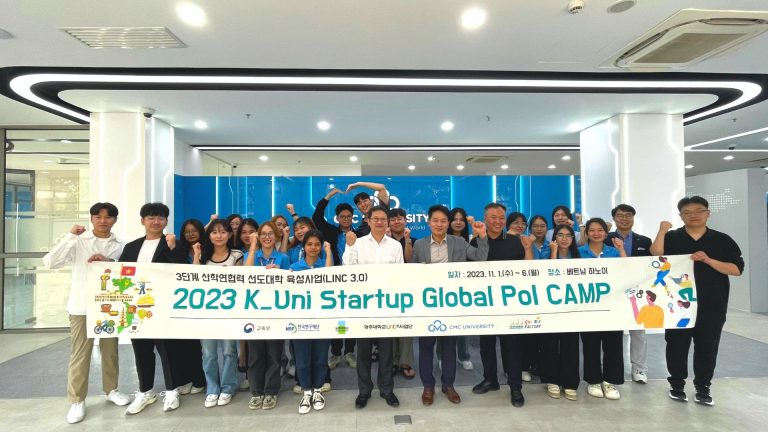 YES! Camp x Hà Nội 2023 truyền cảm hứng cho sinh viên Trường Đại học CMC trở thành doanh nhân toàn cầu