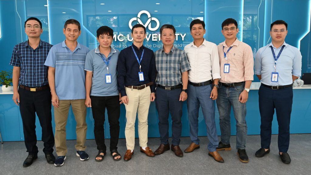 Trường Đại học CMC đón tiếp đoàn công tác của Trường Đại học Vinh đến tham quan, trao đổi và học tập kinh nghiệm trong triển khai mô hình Đại học Số