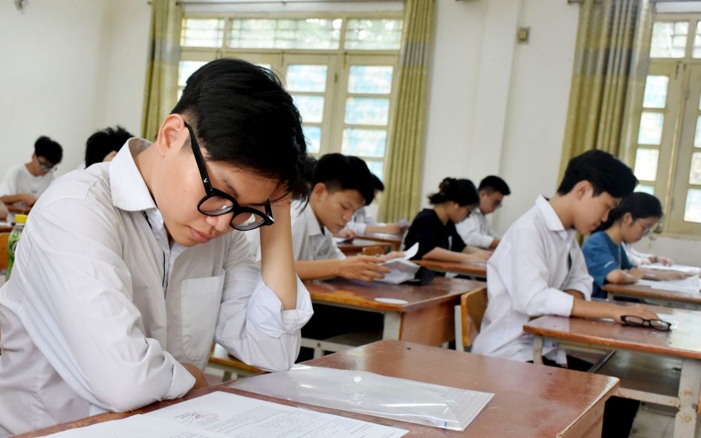 Lịch thi tốt nghiệp THPT 2025 chính thức cho thí sinh tự do