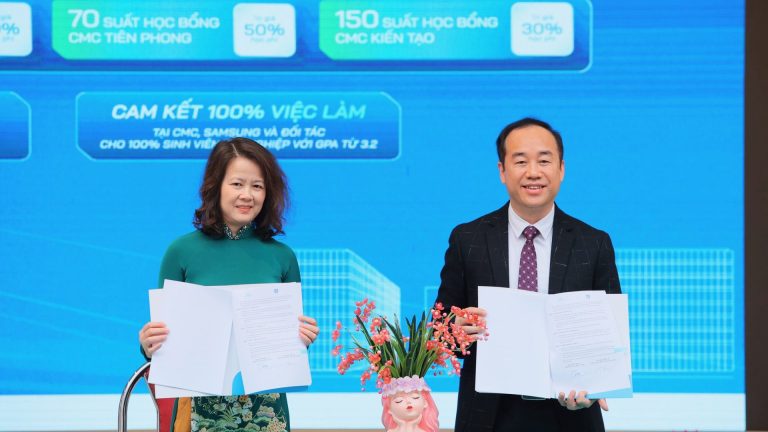 Trường Đại học CMC ký kết Biên bản ghi nhớ hợp tác với THPT Trương Định (Hà Nội), tạo điều kiện phát triển toàn diện cho học sinh