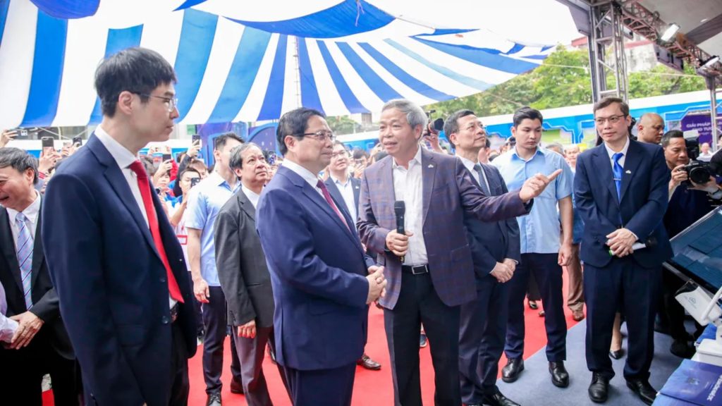 CMC tiếp tục khẳng định vị thế tiên phong trong chuyển đổi số với mô hình liên kết Viện – Trường – Doanh nghiệp