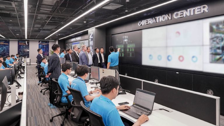 Đăng ký thi THPT 2025 thí sinh có thể sử dụng tài khoản VNeID