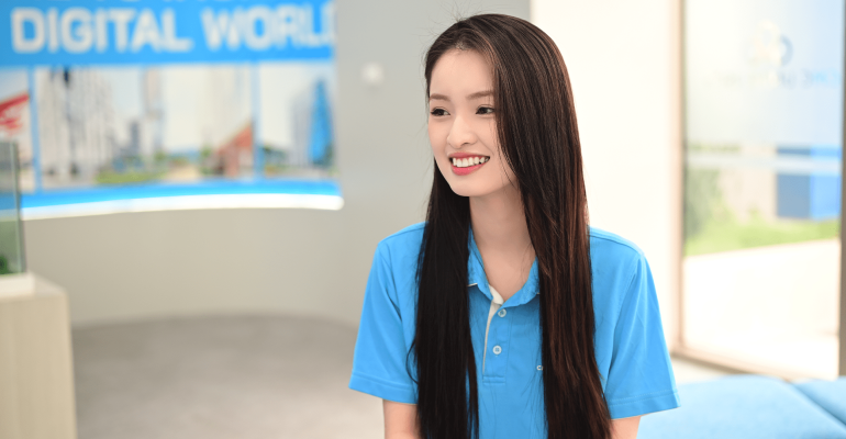 Đỗ hoàng trúc linh sinh viên trường đại học cmc