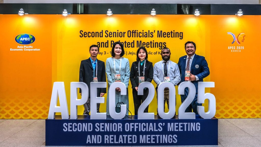 Trường Đại học CMC lan tỏa vị thế trên trường quốc tế về ứng dụng AI trong quản trị và đào tạo tại Diễn đàn Chính sách Giáo dục Số APEC 2025 (Hàn Quốc)