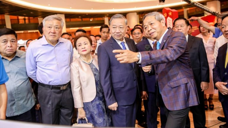 Chủ tịch Tập đoàn Công nghệ CMC: Việt Nam đang đứng trước vận hội lớn trong chuyển đổi số và AI