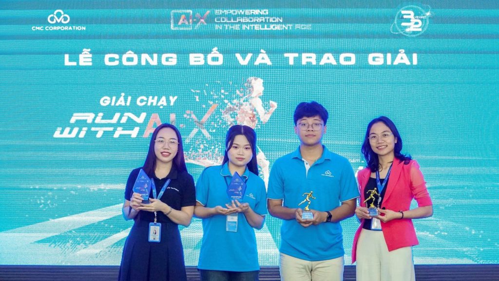 “Bội thu” giải thưởng cùng thầy và trò Trường Đại học CMC tại chuỗi hoạt động thể thao chào mừng kỷ niệm 32 năm thành lập Tập đoàn Công nghệ CMC