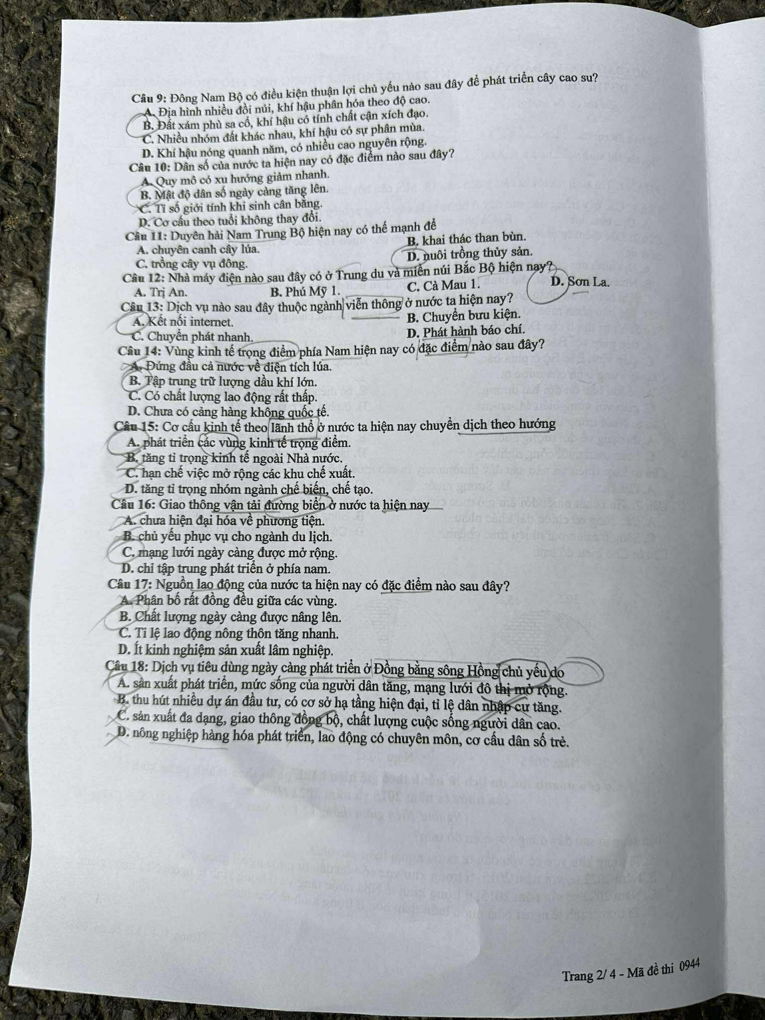 đề thi môn Địa lí – Kì thi tốt nghiệp THPT năm 2025 mã đề 0944
