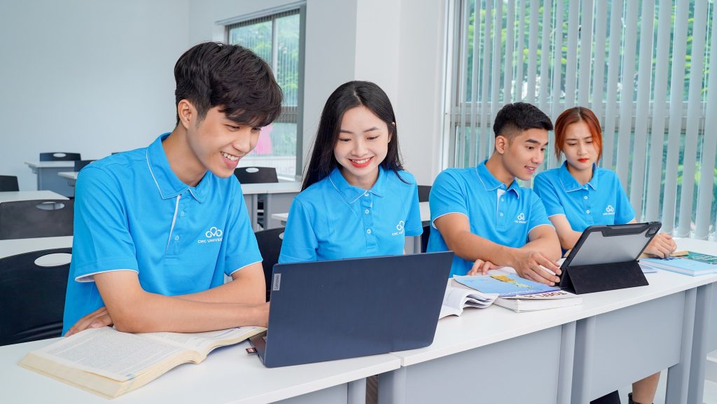 Hướng dẫn sử dụng hệ thống Email 365 cho tân sinh viên