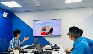 Seminar khoa học định kỳ: Giải bài toán tối ưu trong xạ trị ung thư bằng công nghệ hiện đại