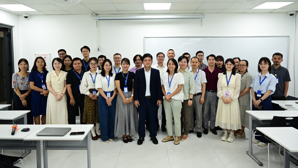 Hội nghị Cố vấn học tập Trường Đại học CMC 2025 – Nơi hội tụ những đại sứ thầm lặng, dẫn lối và tiếp sức cho sinh viên