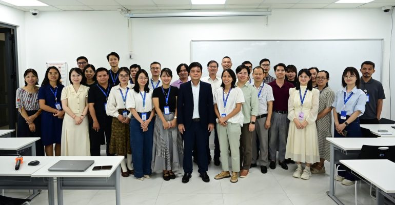 Hội nghị Cố vấn học tập Trường Đại học CMC 2025