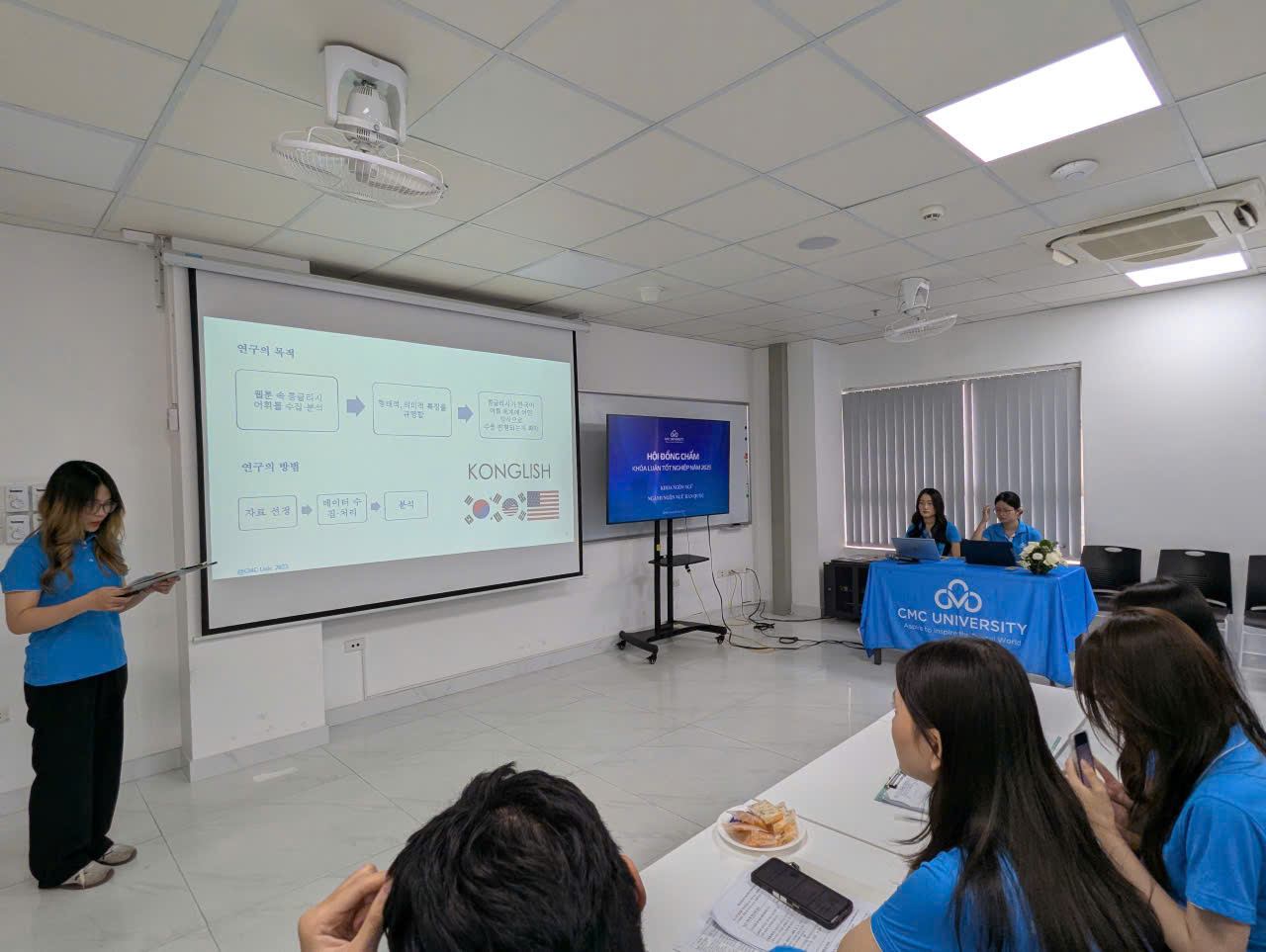 Lễ bảo vệ Đồ ánKhóa luận tốt nghiệp Đại học cho sinh viên Trường Đại học CMC Khóa 1, niên khóa 2022 – 2025