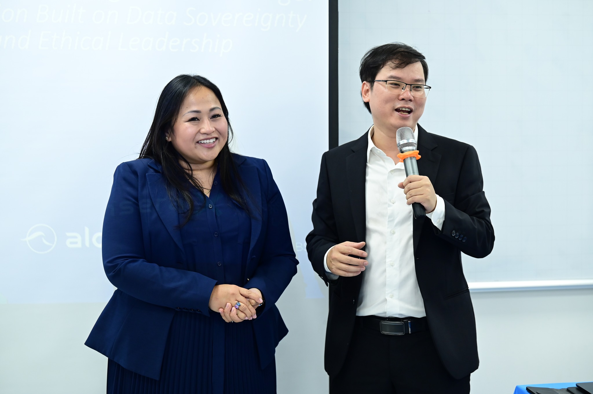 Seminar Future of AI Business and Ethical Issues - Góc nhìn toàn cầu và cơ hội cho Việt Nam trong kỷ nguyên AI