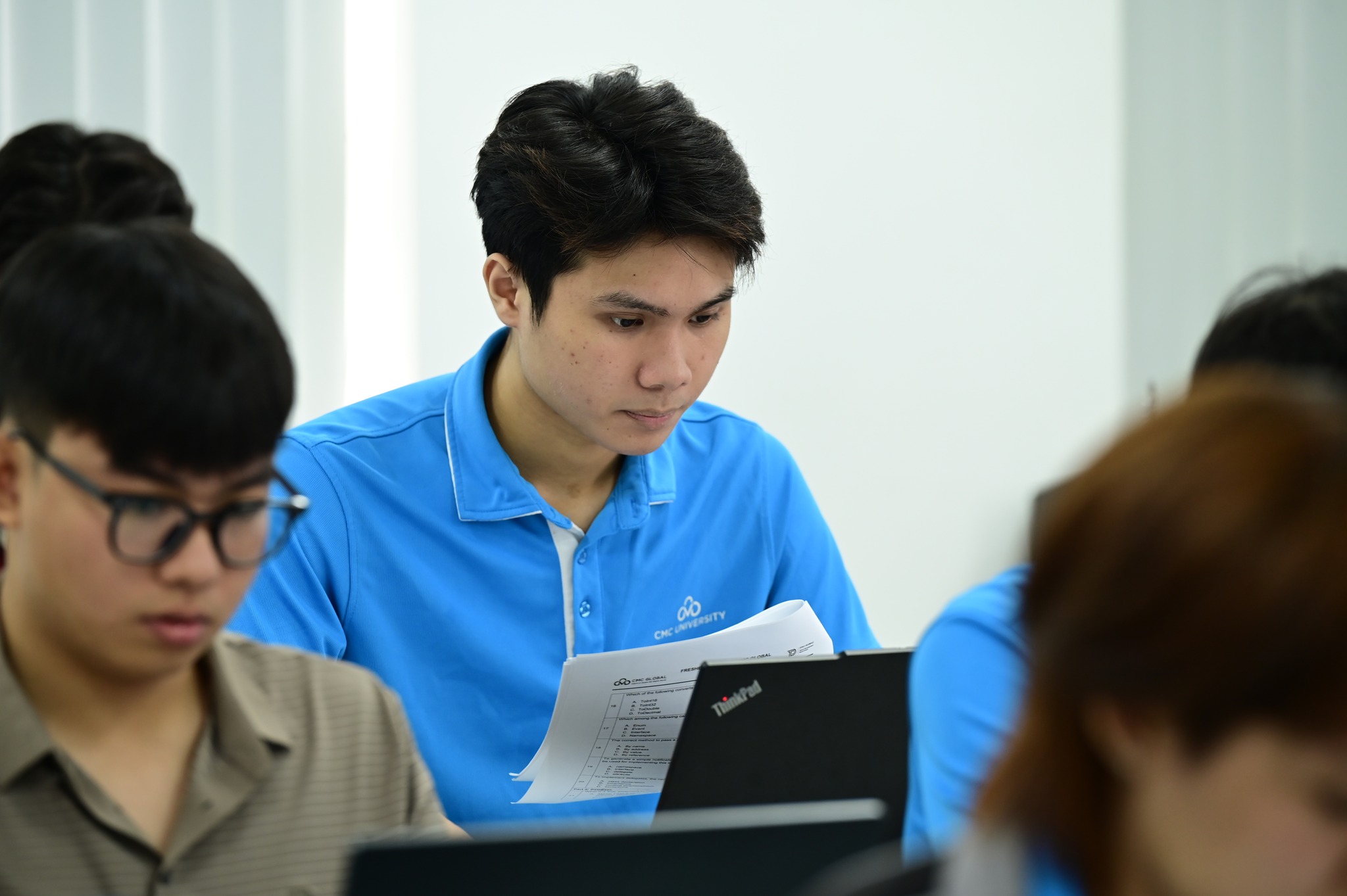 Sinh viên Trường Đại học CMC tham gia thi đánh giá năng lực đầu vào của CMC Global