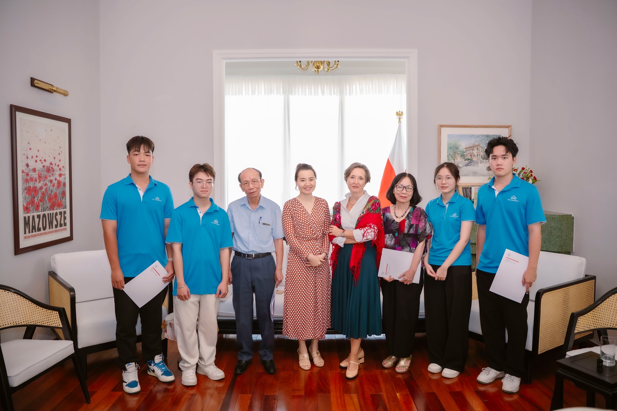 Trải nghiệm văn hóa, mở rộng tư duy hội nhập cùng sinh viên Trường Đại học CMC qua Ngày đọc sách Quốc gia Ba Lan 2025