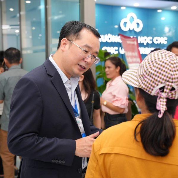 CHÀO ĐÓN TÂN SINH VIÊN KHÓA 4 NHẬP HỌC TRƯỜNG ĐẠI HỌC CMC 2025