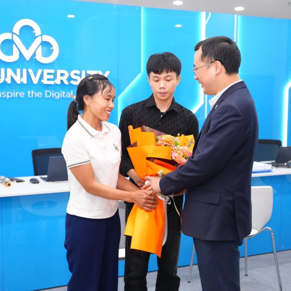 CHÀO ĐÓN TÂN SINH VIÊN KHÓA 4 NHẬP HỌC TRƯỜNG ĐẠI HỌC CMC 2025