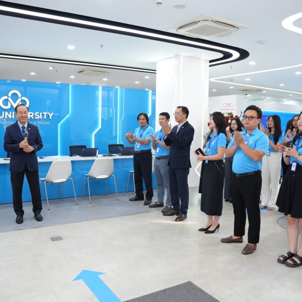 CHÀO ĐÓN TÂN SINH VIÊN KHÓA 4 NHẬP HỌC TRƯỜNG ĐẠI HỌC CMC 2025