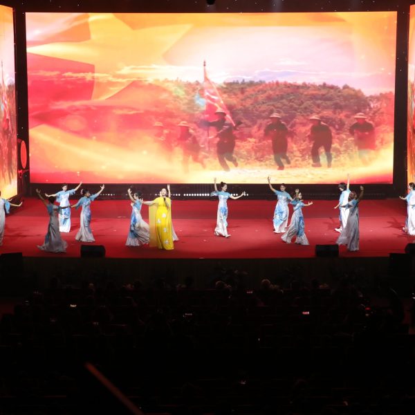 Lễ khai giảng Khóa 4 Trường Đại học CMC năm học 2025 – 2026