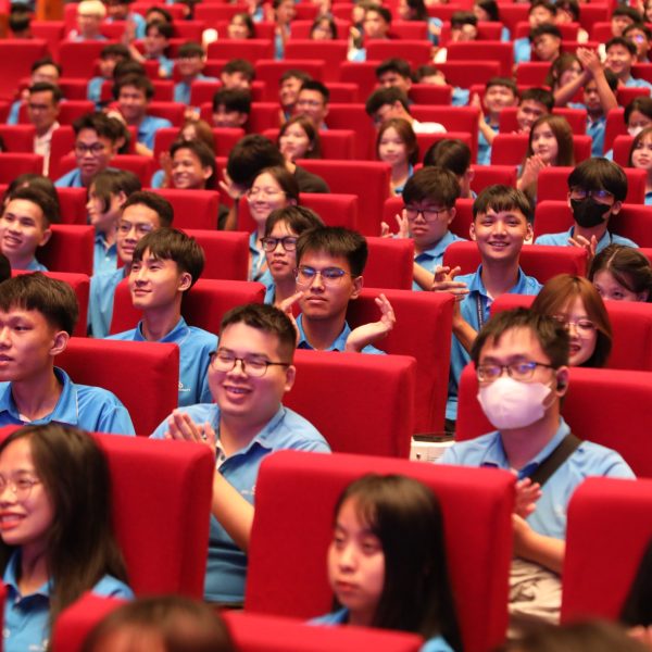 Lễ khai giảng Khóa 4 Trường Đại học CMC năm học 2025 – 2026