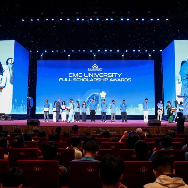 Lễ khai giảng Khóa 4 Trường Đại học CMC năm học 2025 – 2026Lễ khai giảng Khóa 4 Trường Đại học CMC năm học 2025 – 2026