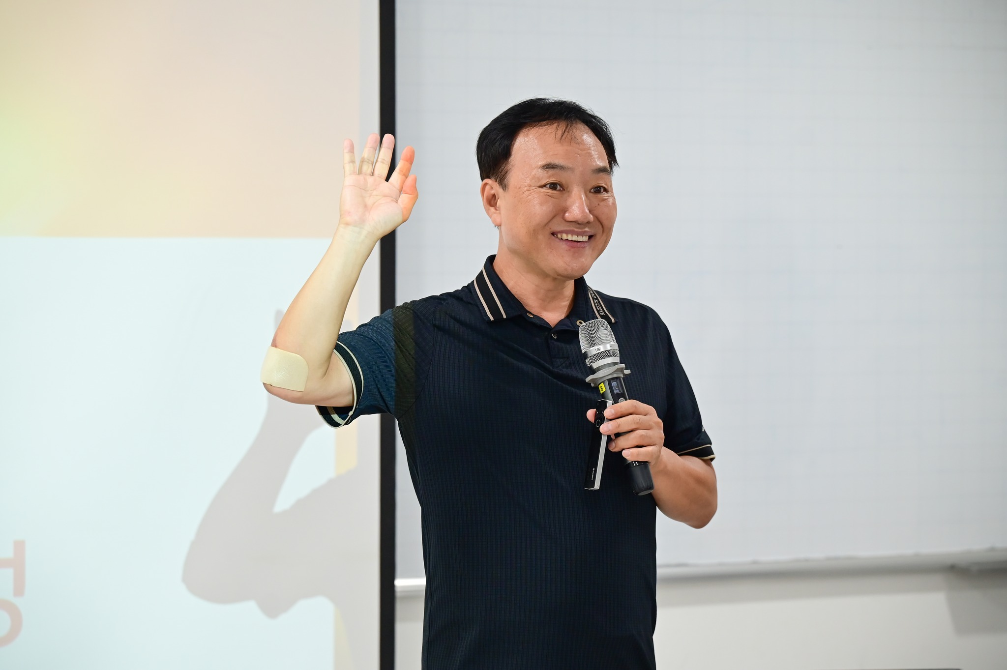 Trải nghiệm Workshop Văn hóa Hàn Quốc và Tâm lý Thế hệ MZ qua K-pop Demons