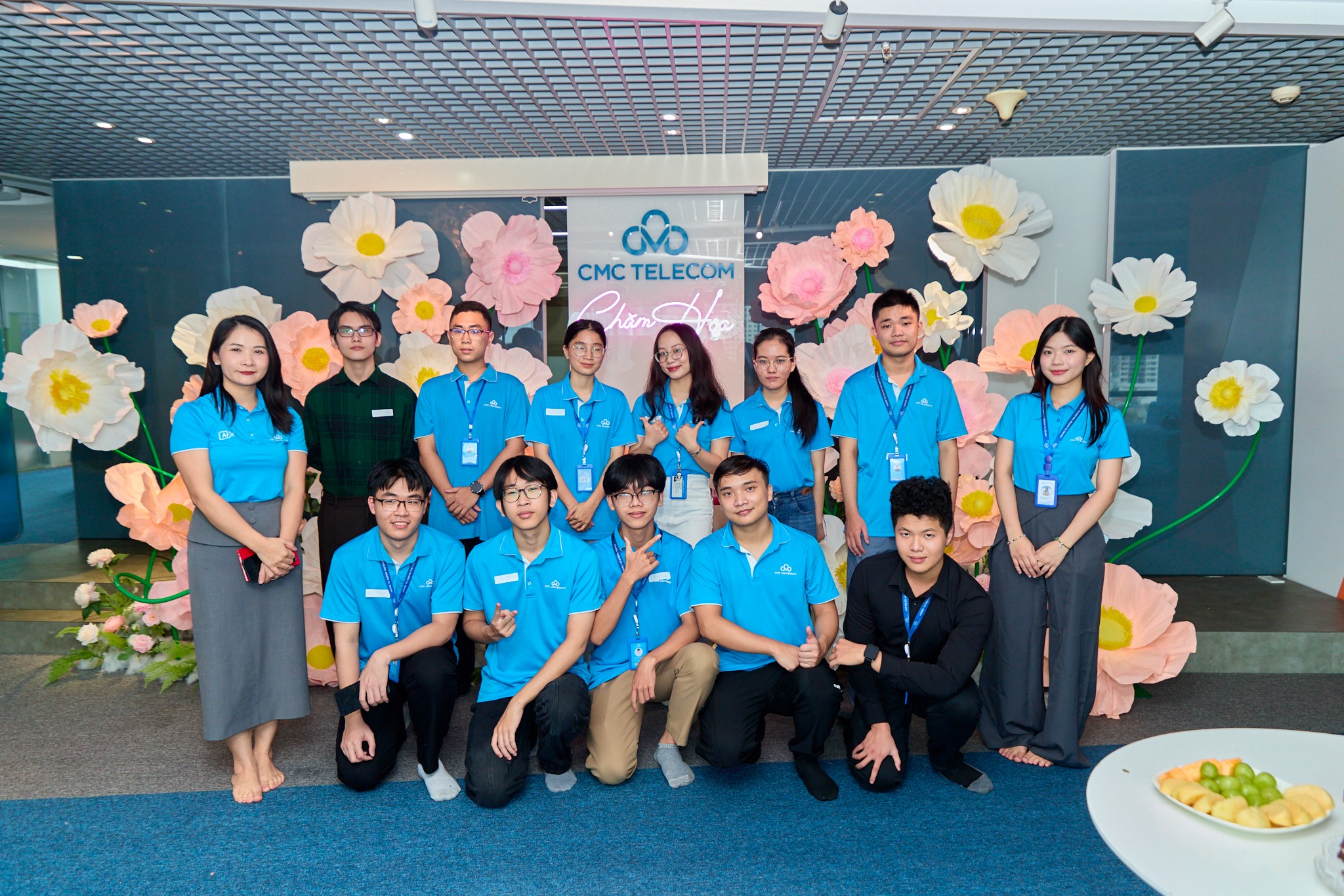 Company Tour sinh viên Trường Đại học CMC tham quan và trải nghiệm thực tế tại CMC Telecom