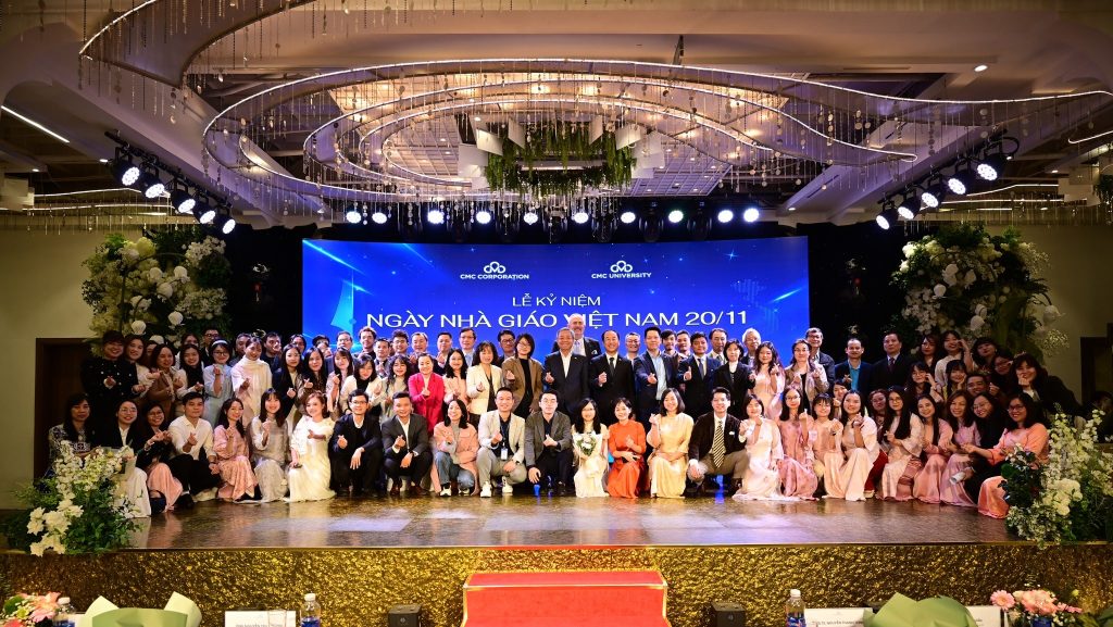 Lễ Kỷ niệm Ngày Nhà giáo Việt Nam 20/11 Trường Đại học CMC năm 2025: Tri ân và tôn vinh những “người lái đò” thầm lặng