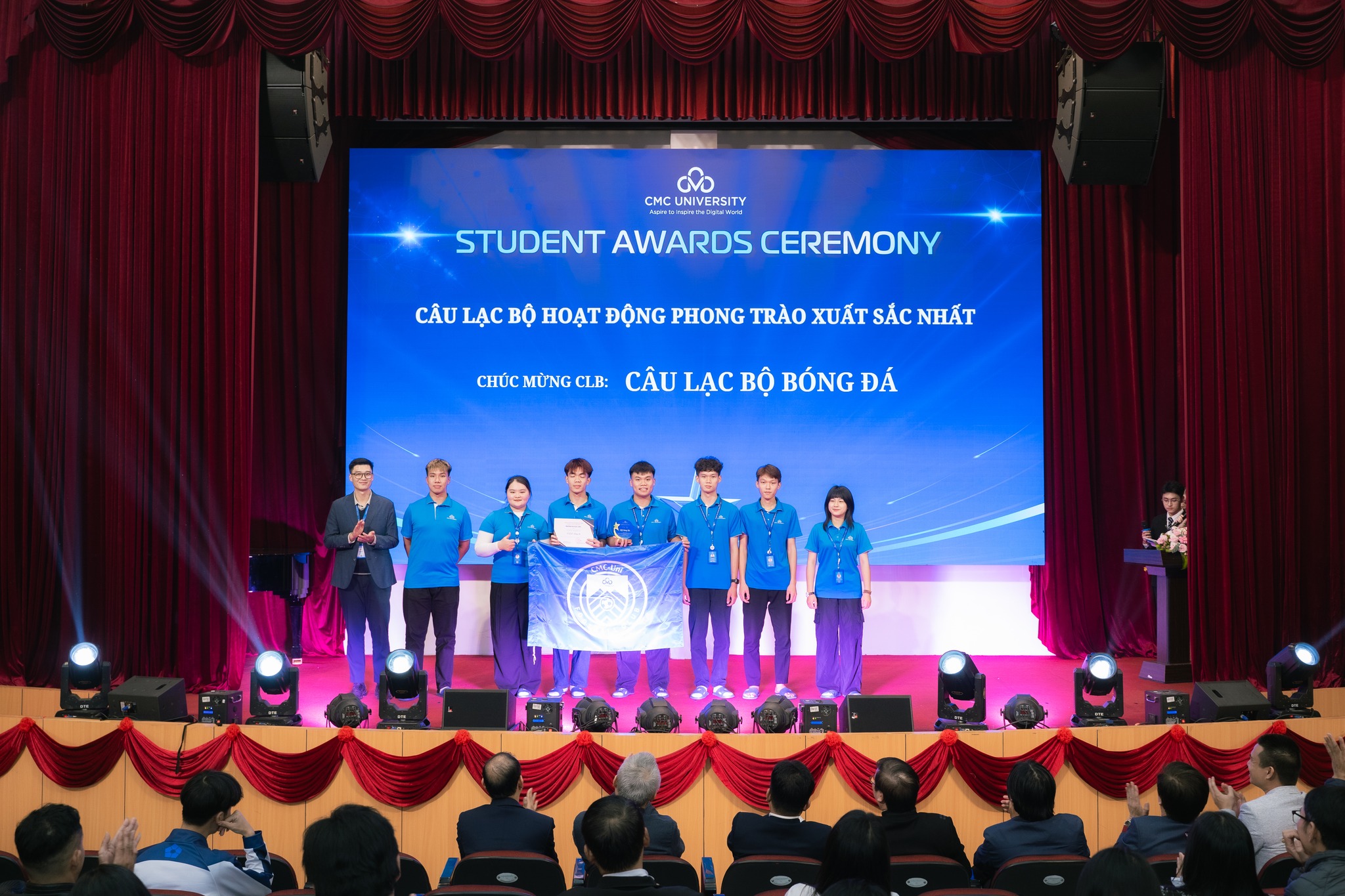 Lễ tuyên dương sinh viên Trường Đại học CMC học kỳ Hạ, năm học 2024 – 2025