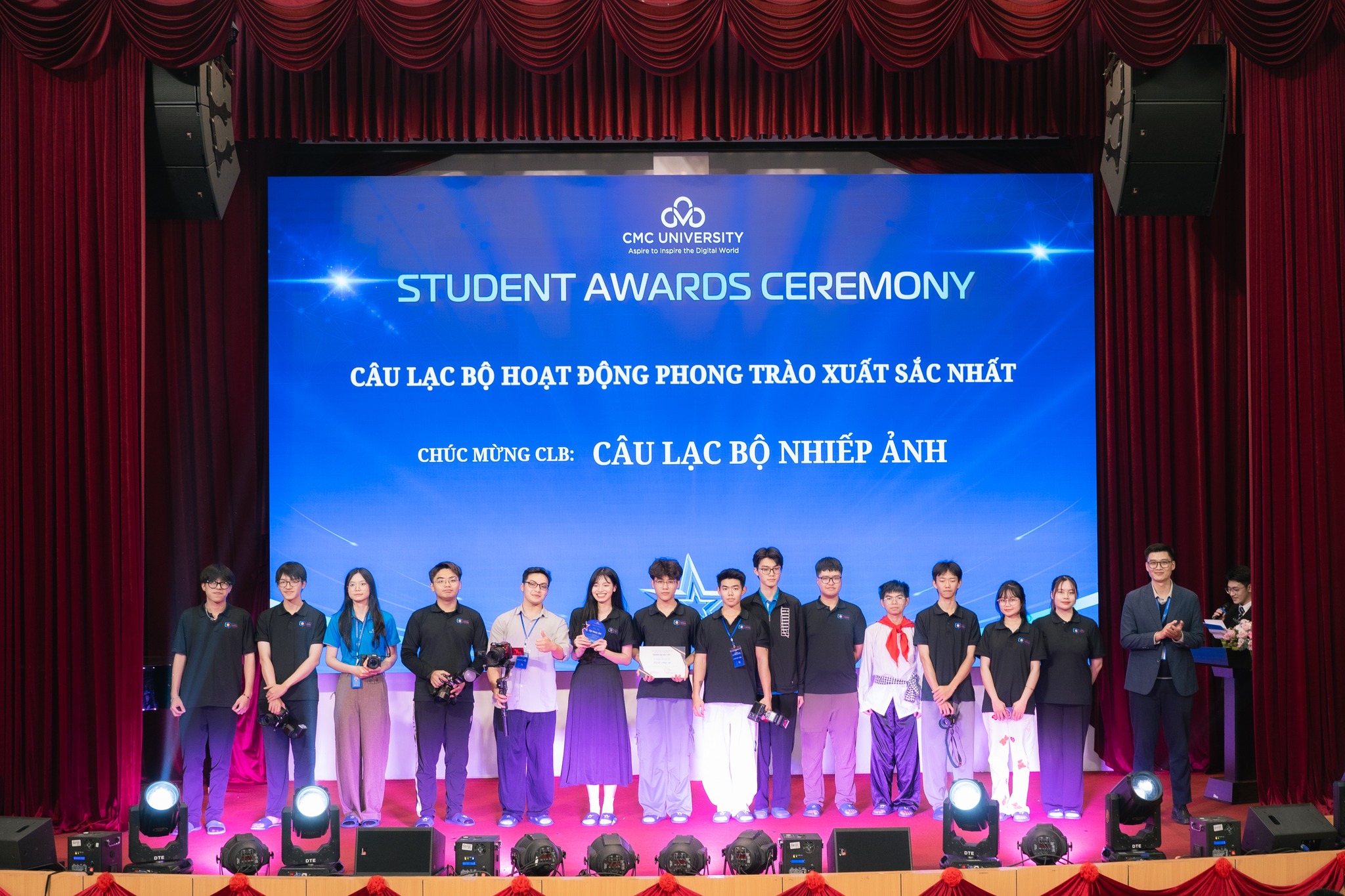 Lễ tuyên dương sinh viên Trường Đại học CMC học kỳ Hạ, năm học 2024 – 2025