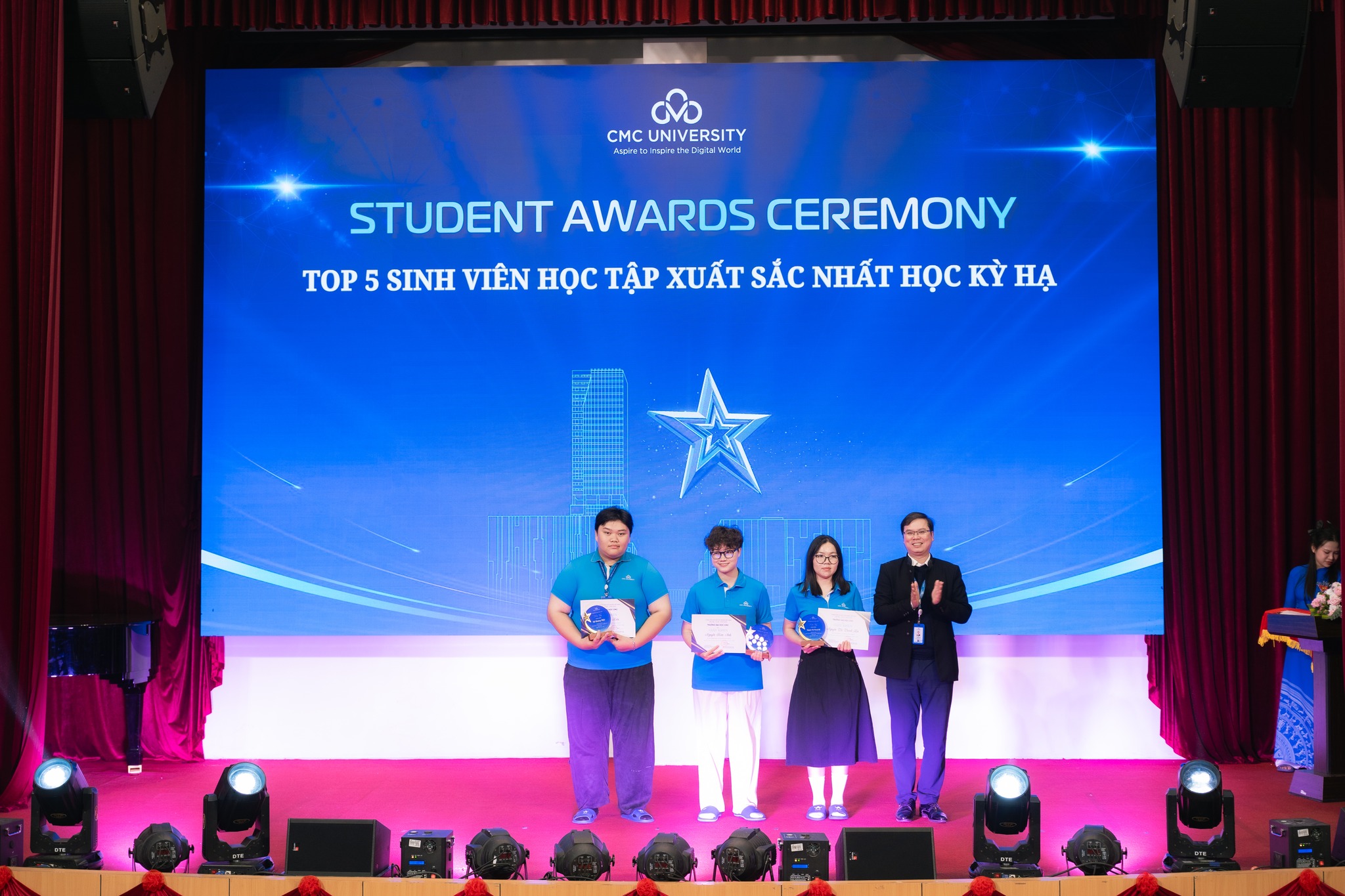 Lễ tuyên dương sinh viên Trường Đại học CMC học kỳ Hạ, năm học 2024 – 2025