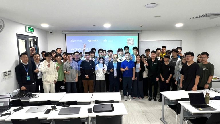 Hoàn thành chuỗi workshop AI cùng chuyên gia quốc tế, sinh viên CMC chính thức nhận chứng chỉ từ Tập đoàn NVIDIA
