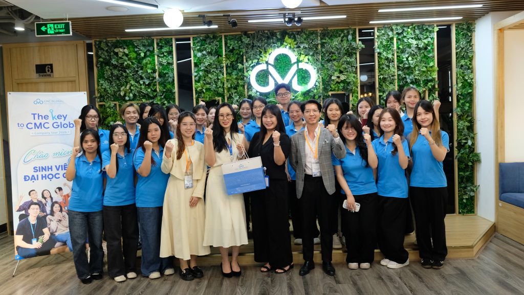 Company Tour tại CMC Global: “Giải mã” cơ hội việc làm cho sinh viên Ngôn ngữ Hàn Quốc Trường Đại học CMC
