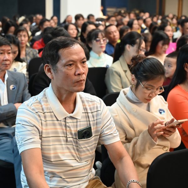 trường đại học cmc Lễ Tốt nghiệp và Trao bằng Cử nhân Khóa 1