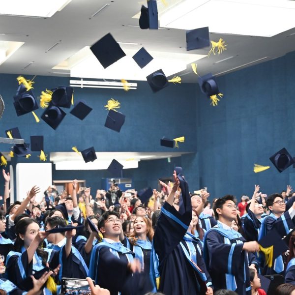 trường đại học cmc Lễ Tốt nghiệp và Trao bằng Cử nhân Khóa 1