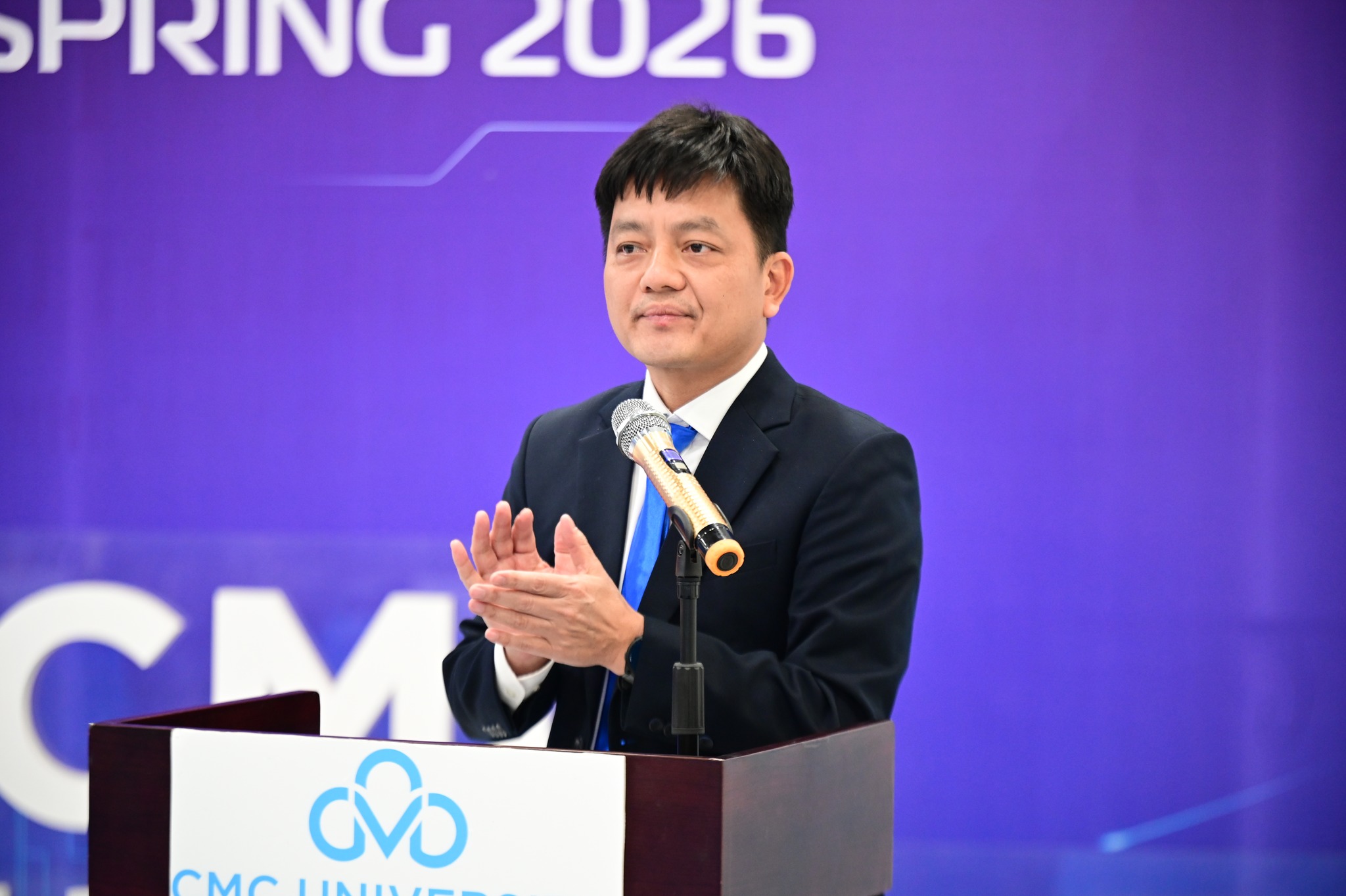 Lễ bảo vệ Đồ án Khóa luận tốt nghiệp Đại học cho sinh viên Trường Đại học CMC