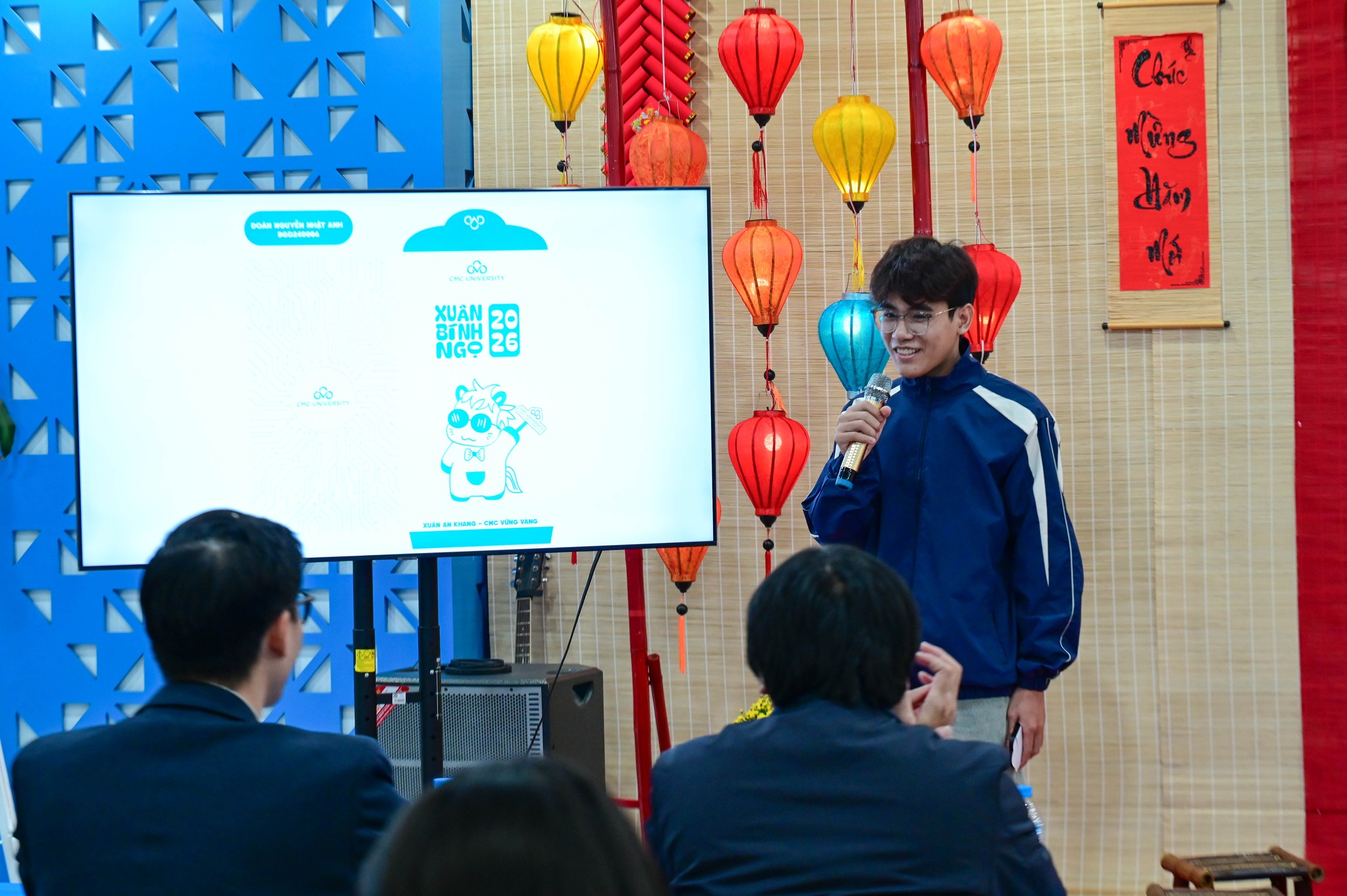 cuộc thi Thiết kế lì xì Bính Ngọ Múa Cọ Trường Đại học CMC