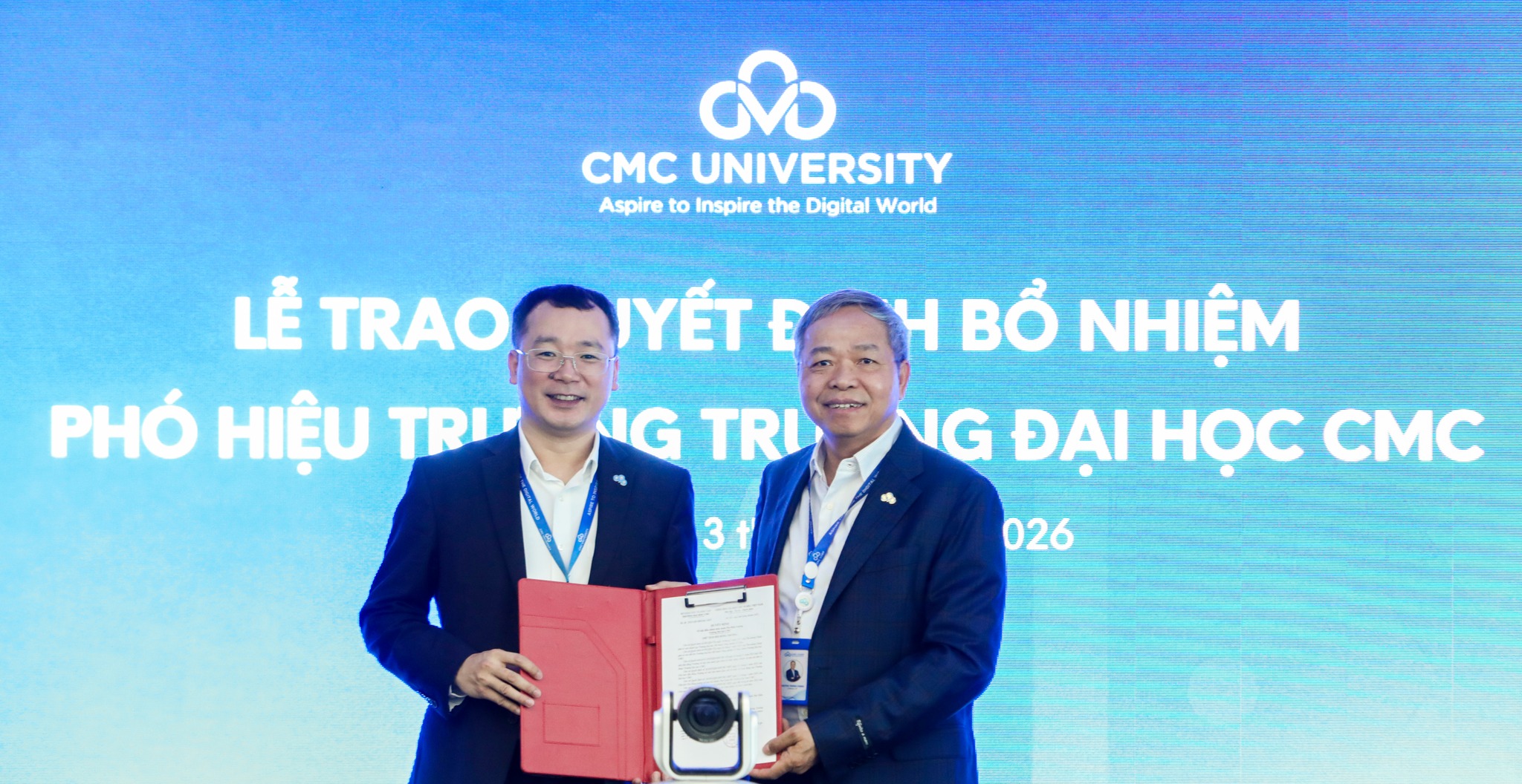 Lễ công bố và trao Quyết định bổ nhiệm ông Lê Anh Tuấn giữ chức vụ Phó Hiệu trưởng Trường Đại học CMC