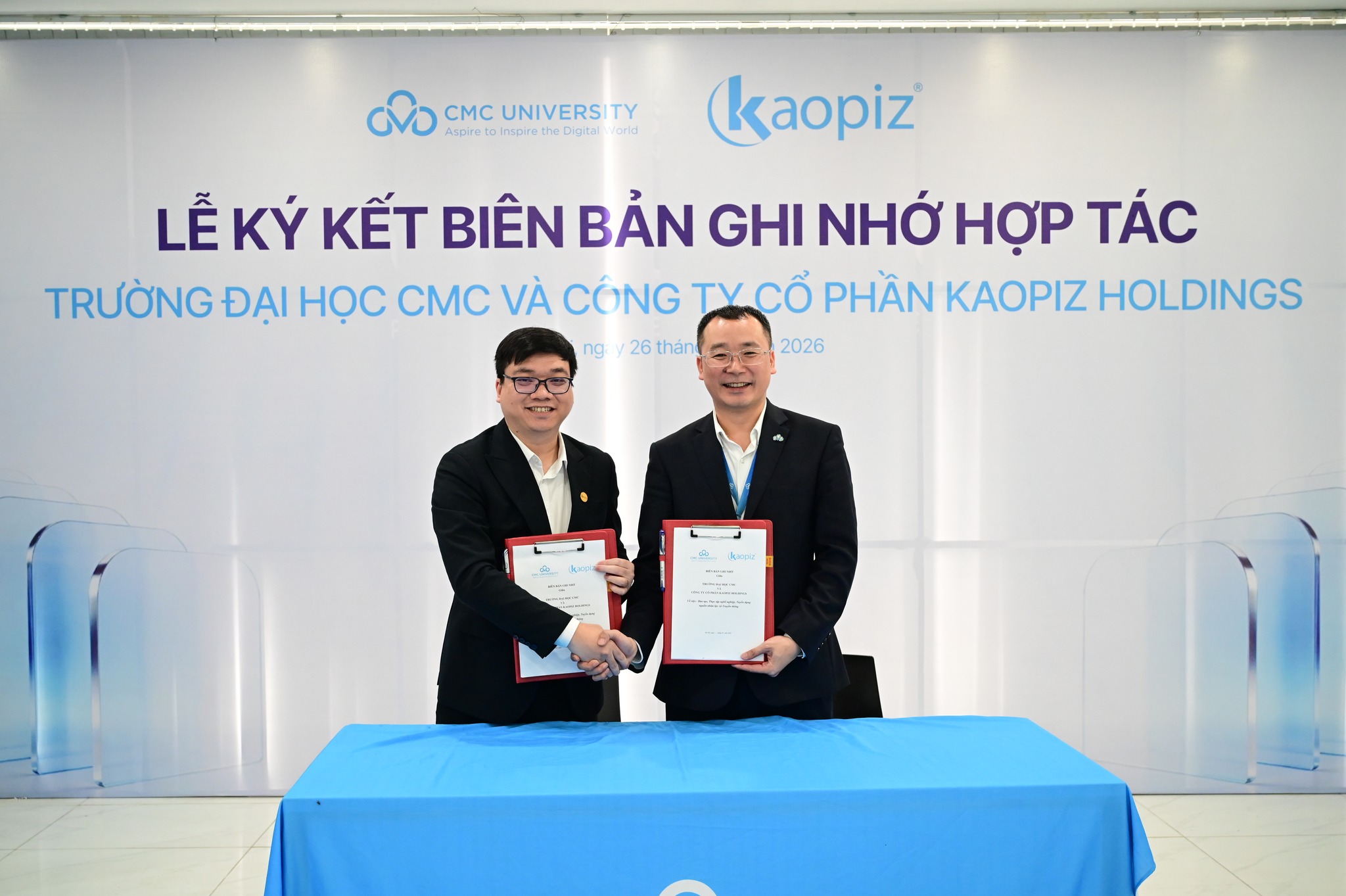 Lễ ký kết Biên bản ghi nhớ hợp tác (MOU) giữa Trường Đại học CMC và Công ty Cổ phần Kaopiz Holdings