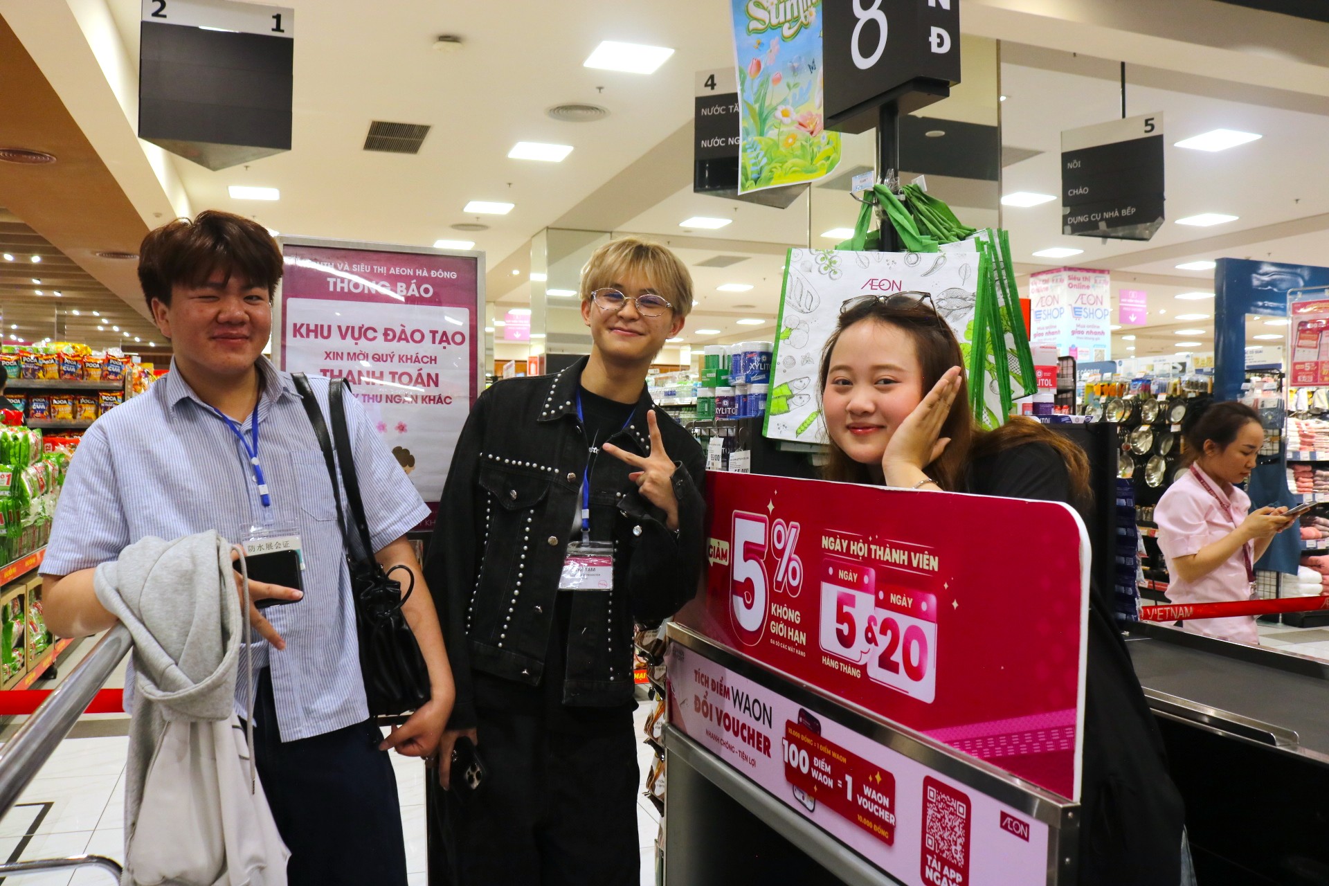 company tour aeonmall hà đông