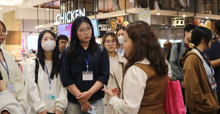 company tour aeonmall hà đông