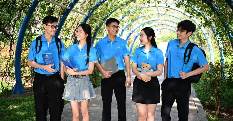 thi tốt nghiệp thpt - tuyển sinh đại học cmc