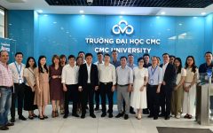 Lãnh đạo Trường Đại học CMC làm việc với đoàn công tác Học viện Phụ nữ Việt Nam